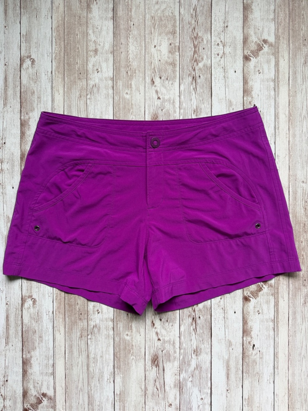 Athleta Costa Shorts sz 6 Purple Fuchsia Lightweight Outdoor Swim Athletic